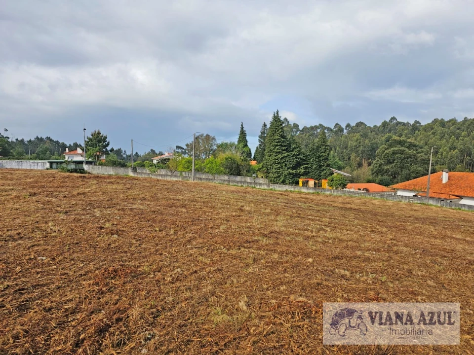 Terreno para Venda em Vila Nova de Anha Foto 4