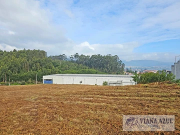 Terreno para Venda em Vila Nova de Anha