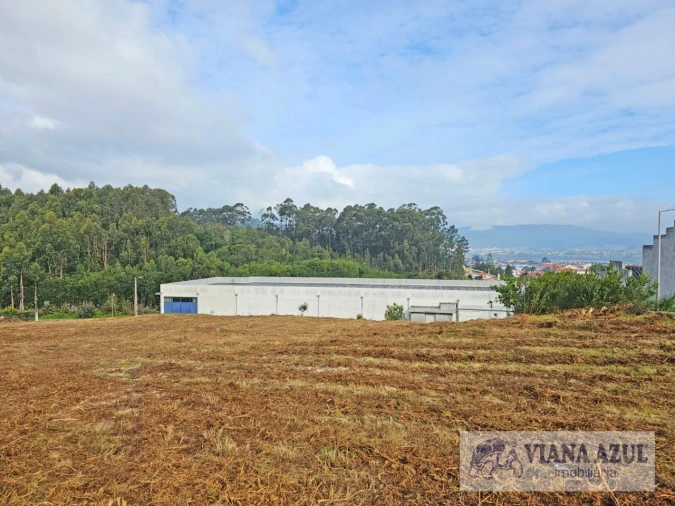 Terreno para Venda em Vila Nova de Anha Foto 2