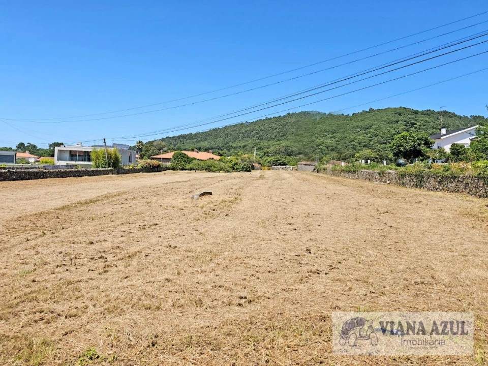Terreno para Venda em Areosa Foto 2