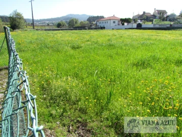 Terreno para Venda em Santa Marta de Portuzelo