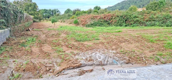 Terreno para Venda em Carreço