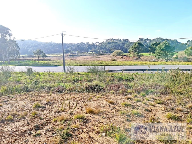 Terreno para Venda em Carreço Foto 9
