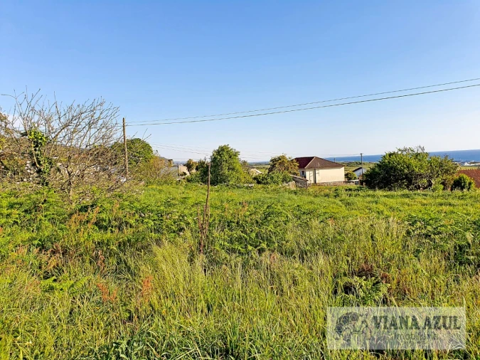Terreno para Venda em Carreço Foto 8