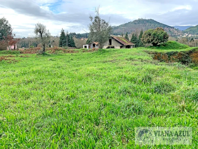 Terreno para Venda em Arcozelo Foto 5