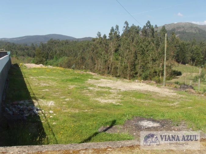 Terreno para Venda em Estorãos Foto 2