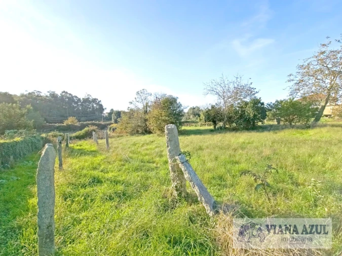 Terreno para Venda em Santa Marta de Portuzelo Foto 1