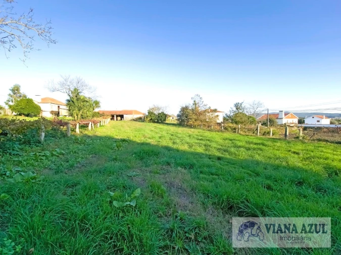 Terreno para Venda em Santa Marta de Portuzelo Foto 10