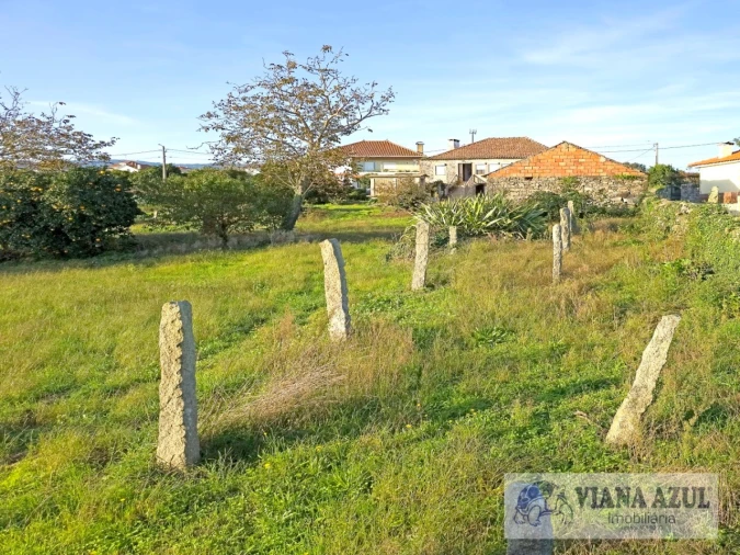 Terreno para Venda em Santa Marta de Portuzelo Foto 17