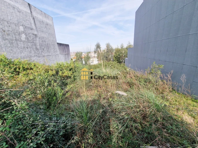 Terreno para Venda em Ermesinde Foto 9