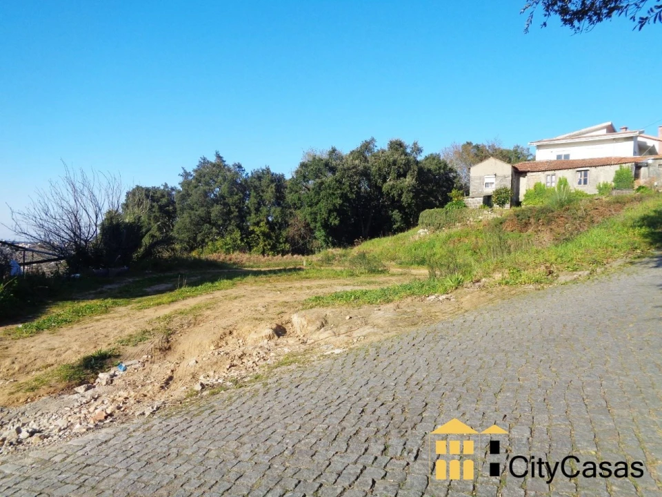 Terreno para Venda em Fânzeres e São Pedro da Cova Foto 8