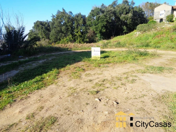 Terreno para Venda em Fânzeres e São Pedro da Cova