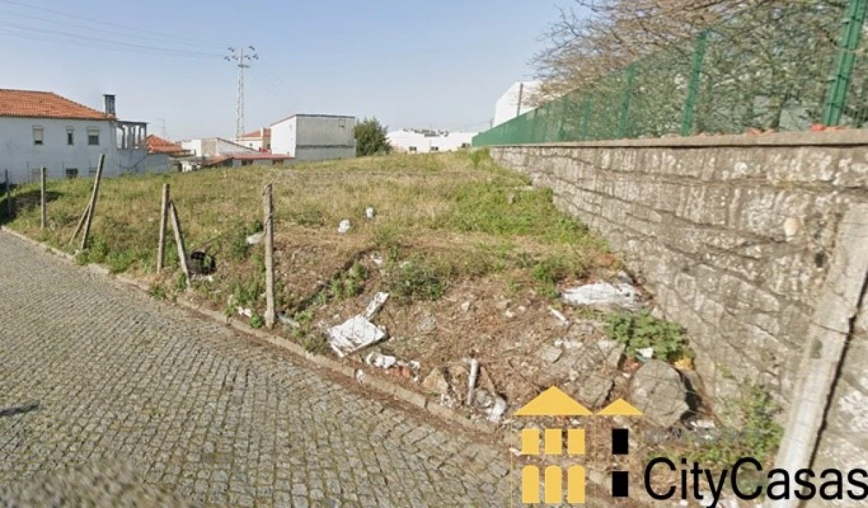 Terreno para Venda em Pedrouços Foto 4
