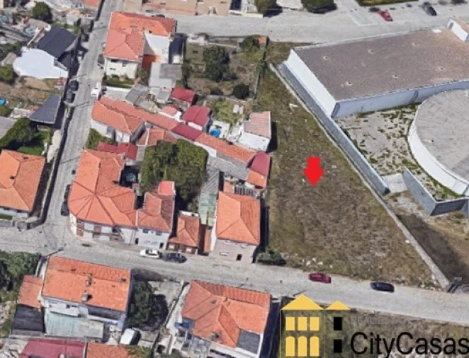 Terreno para Venda em Pedrouços Foto 1