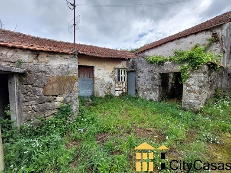 Terreno para Venda em Fânzeres e São Pedro da Cova Foto 8