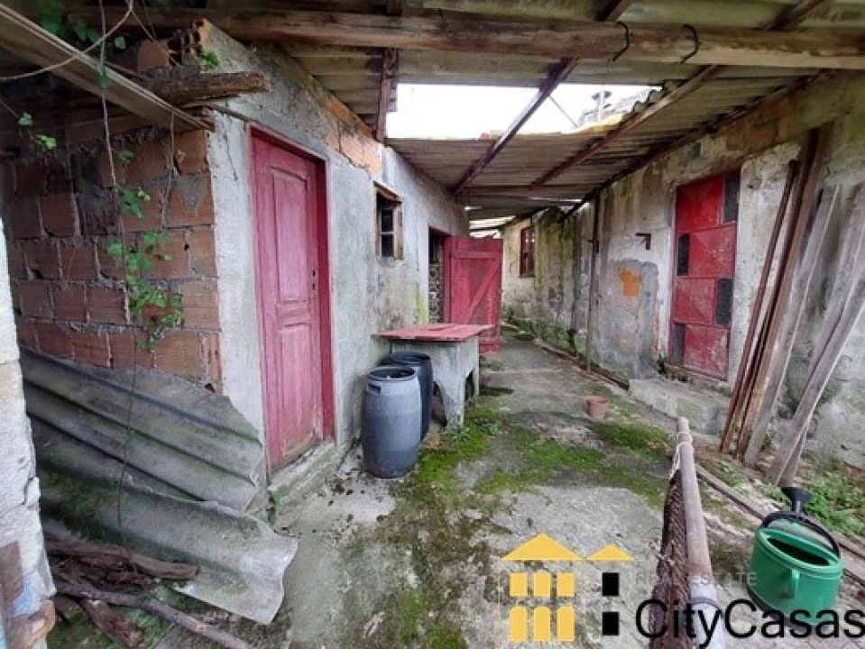 Terreno para Venda em Fânzeres e São Pedro da Cova Foto 11