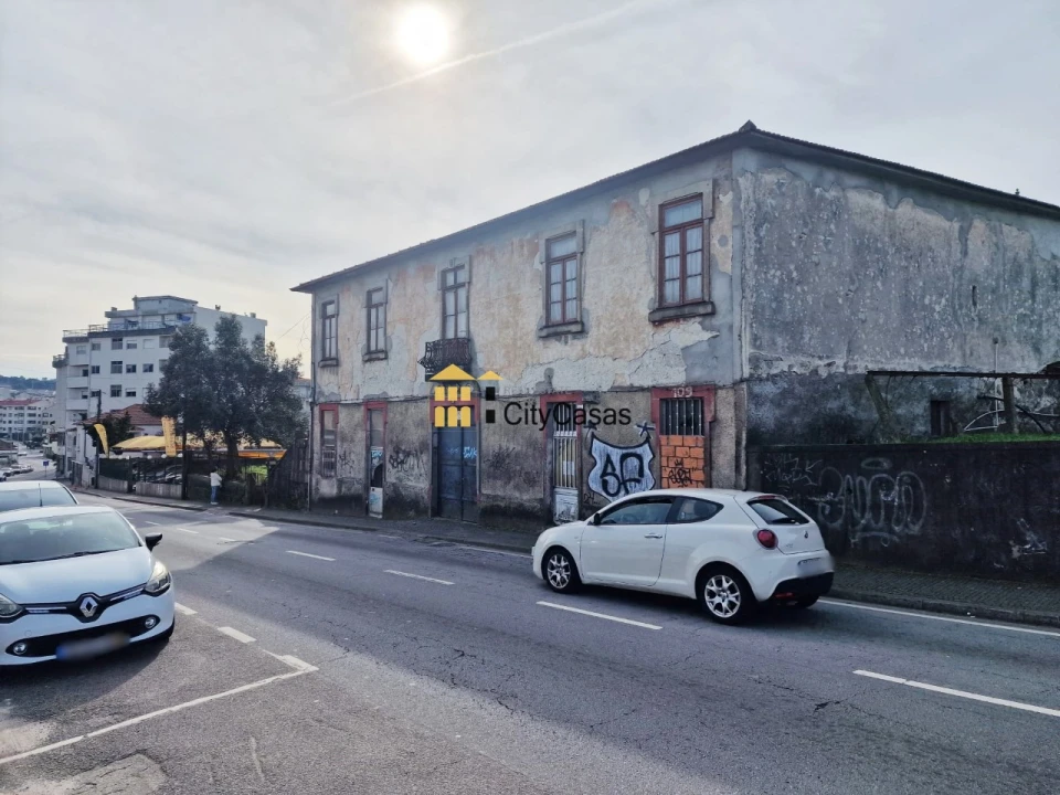 Terreno para Venda em Fânzeres e São Pedro da Cova Foto 12