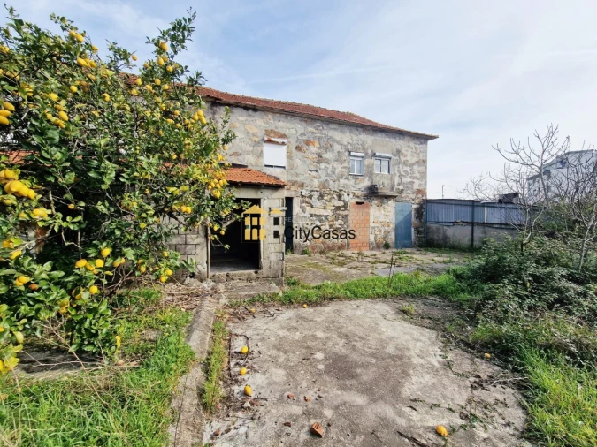 Terreno para Venda em Fânzeres e São Pedro da Cova Foto 6