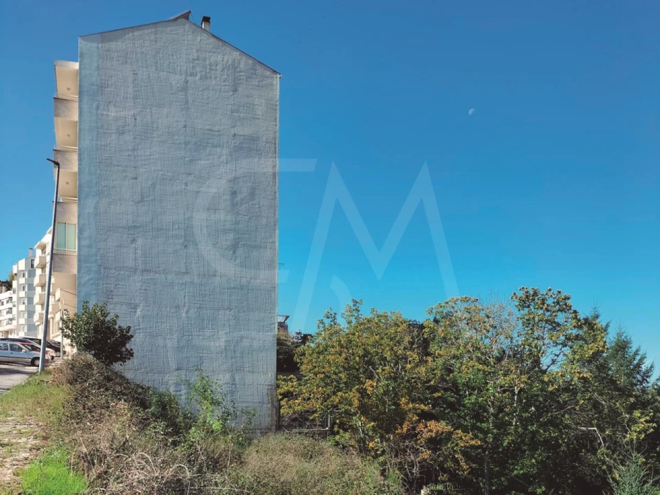 Terreno para Venda em Guarda Foto 3