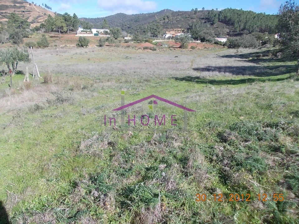 Terreno para Venda em Salir Foto 1