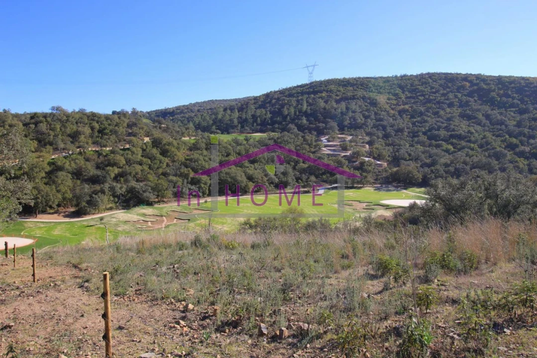 Terreno para Venda em Querença, Tôr e Benafim Foto 1