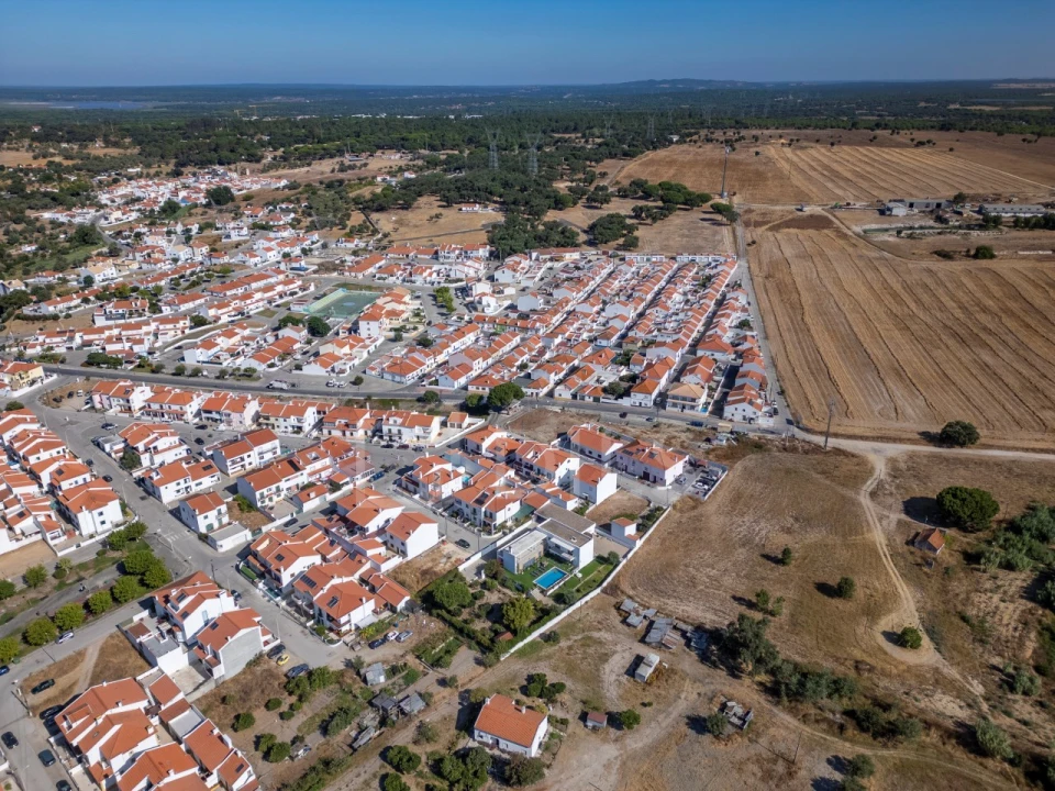 Terreno para Venda em Santa Maria do Castelo e Santiago e Santa Susana Foto 13
