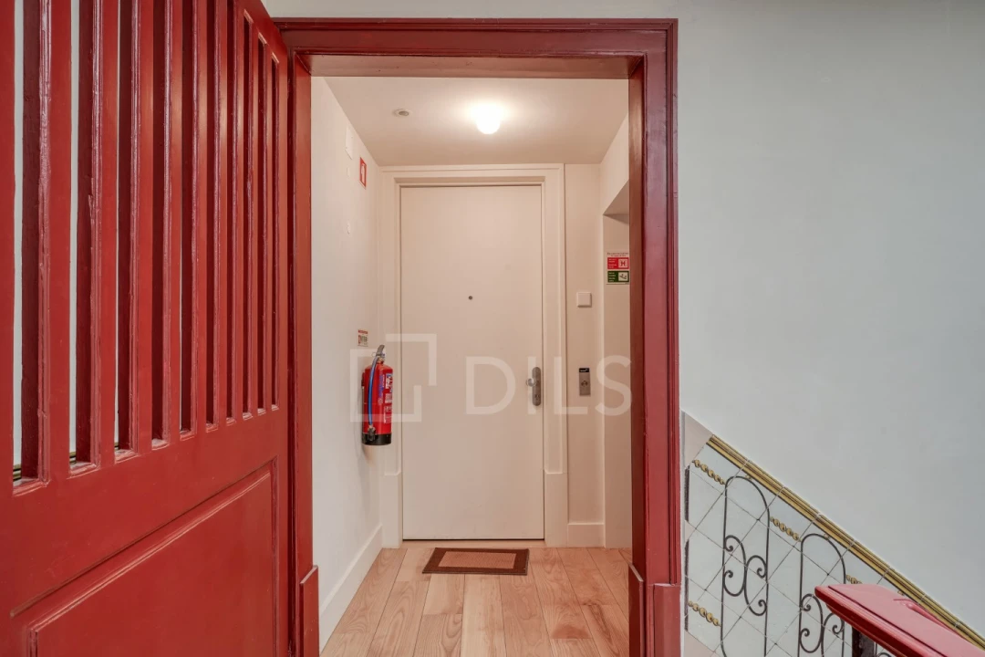 Apartamento T1 para Venda em Santa Maria Maior Foto 22