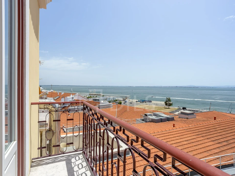 Apartamento T1 para Venda em Santa Maria Maior Foto 10