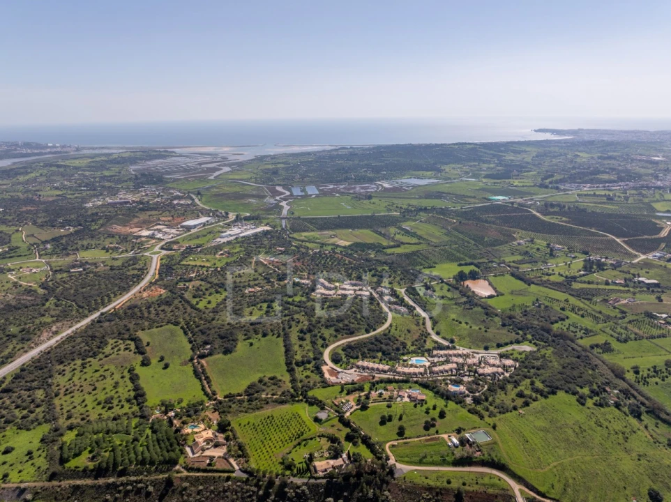 Terreno para Venda em Mexilhoeira Grande Foto 10
