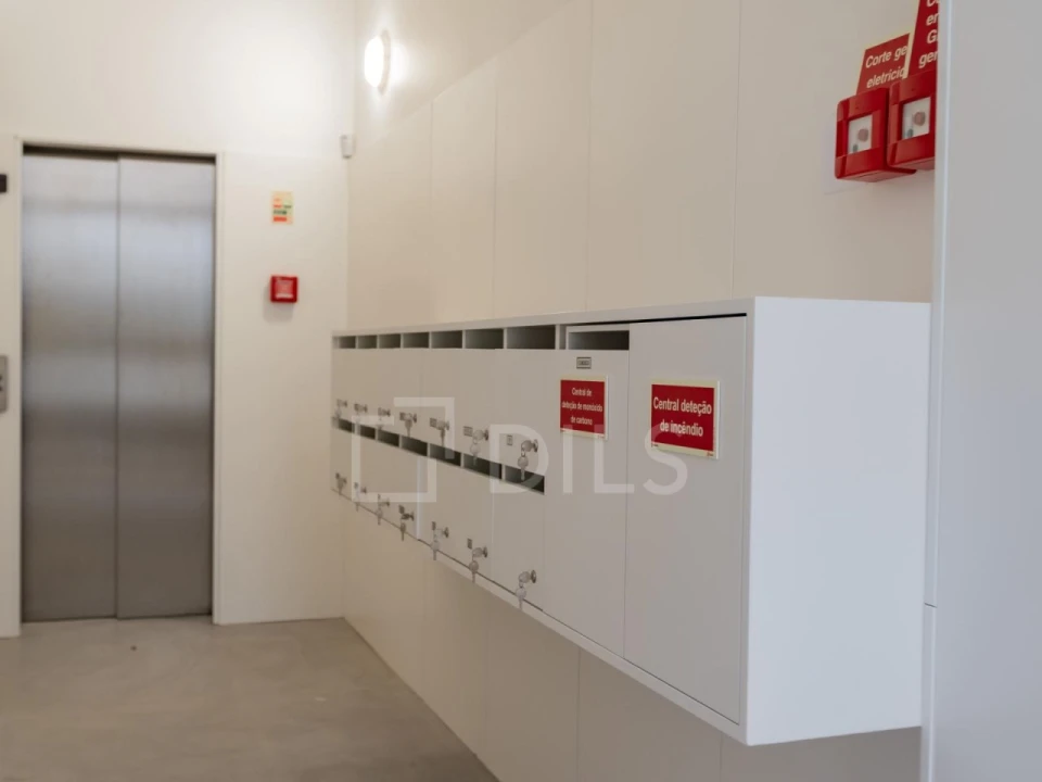 Apartamento T2 para Venda em Alcantara Foto 22