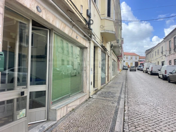 Loja para Venda em Santiago do Cacém, Santa Cruz e São Bartolomeu da Serra Foto 3