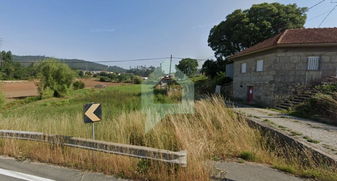 Terreno para Venda em Palmeira de Faro e Curvos Foto 3