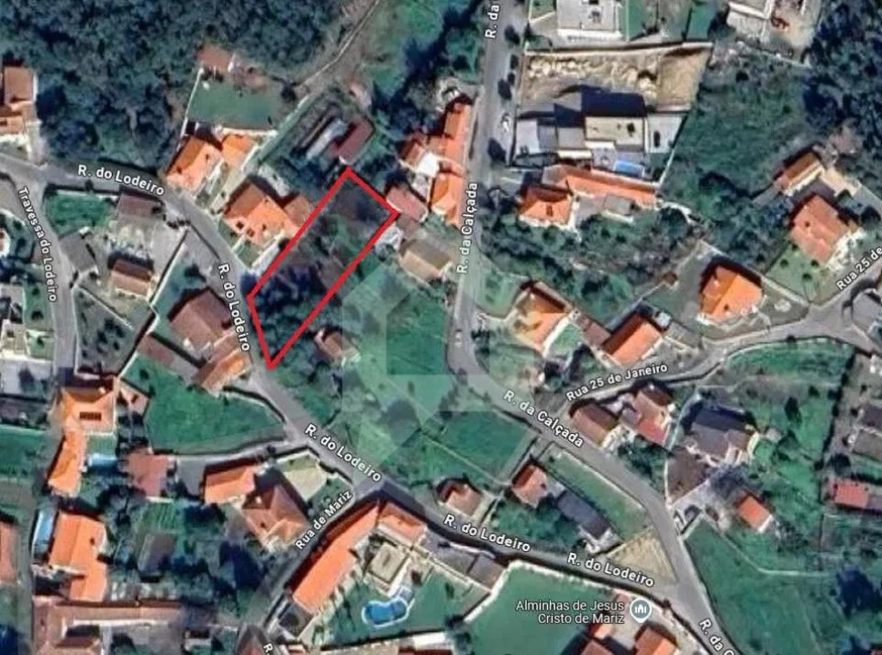 Terreno para Venda em Creixomil e Mariz Foto 1