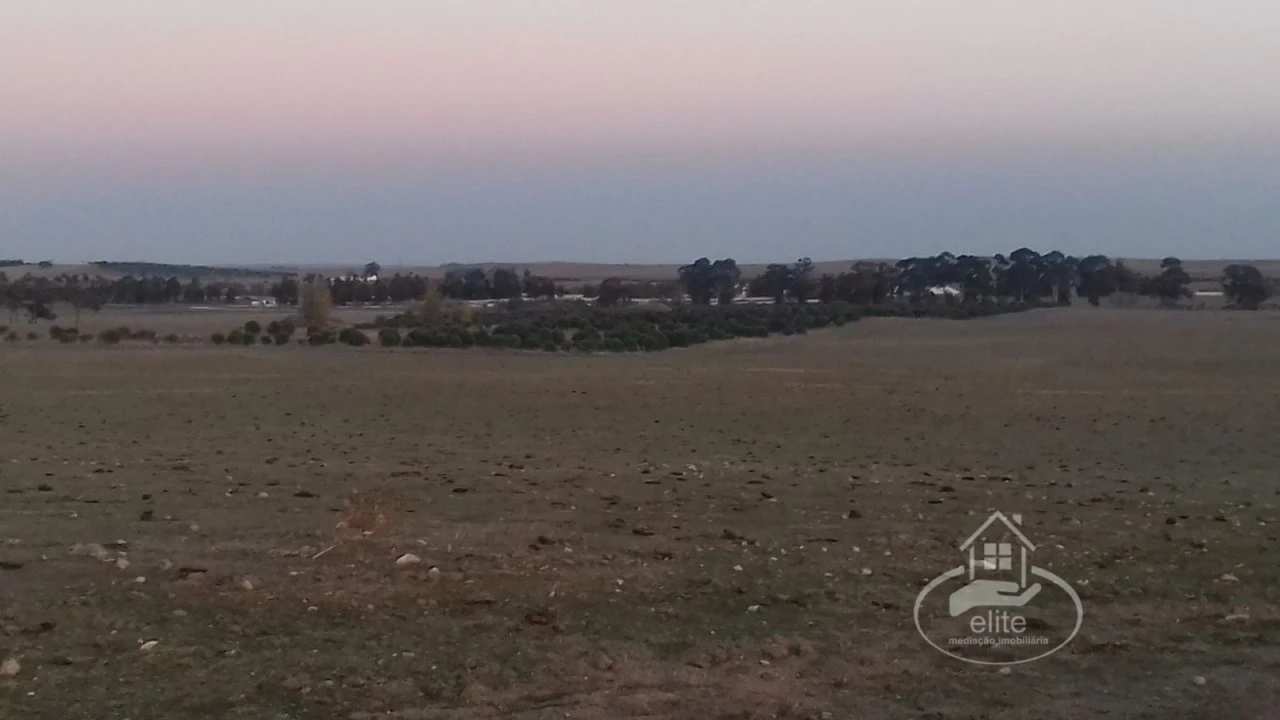 Terreno para Venda em Évora (São Mamede, Sé, São Pedro e Santo Antão) Foto 21