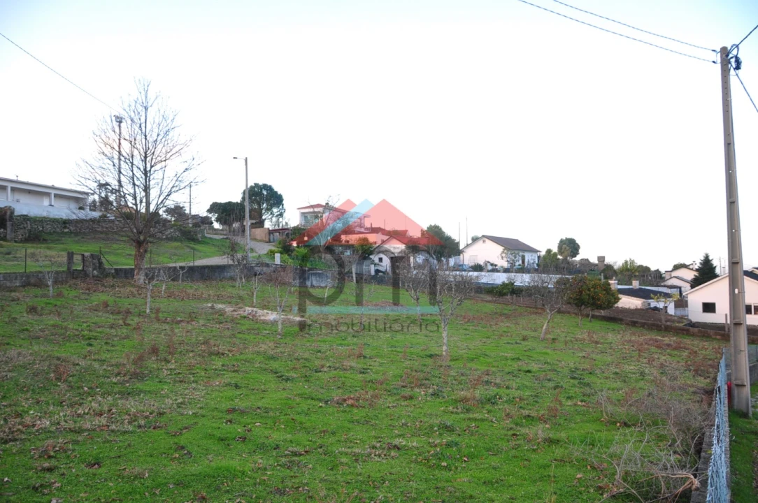 Terreno para Venda em São Julião e Silva Foto 1