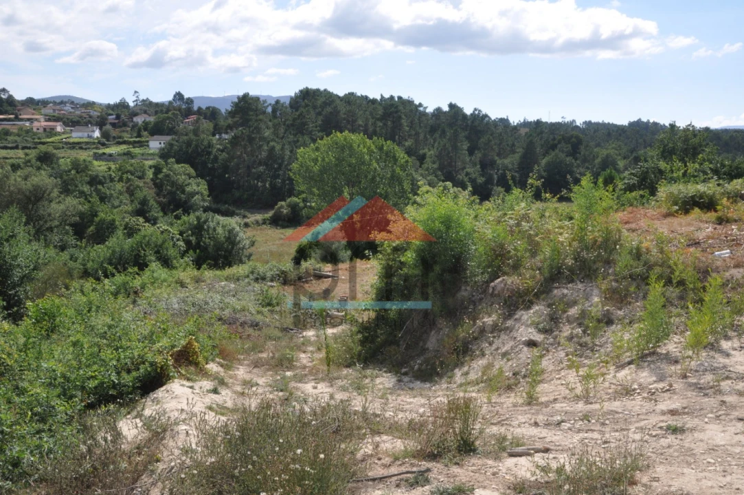 Terreno para Venda em Cerdal Foto 13