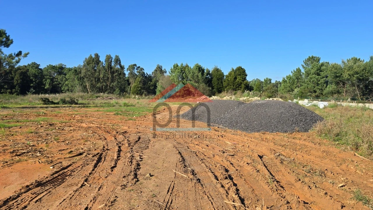 Terreno para Venda em Mazedo e Cortes Foto 4