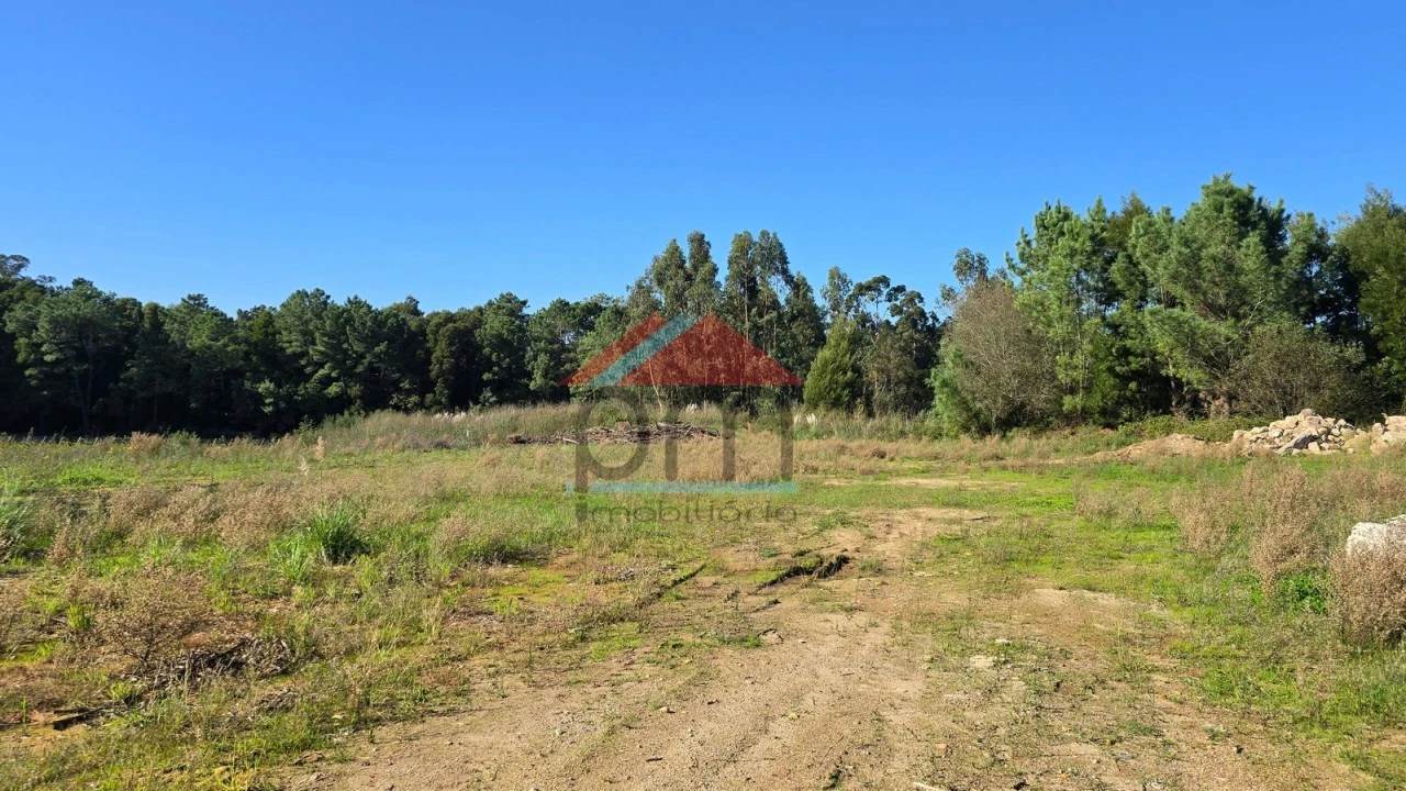 Terreno para Venda em Mazedo e Cortes Foto 5