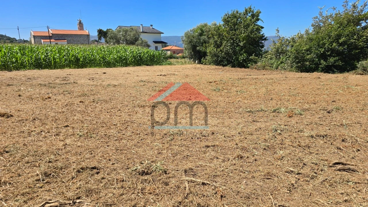 Terreno para Venda em Sago, Lordelo e Parada Foto 3