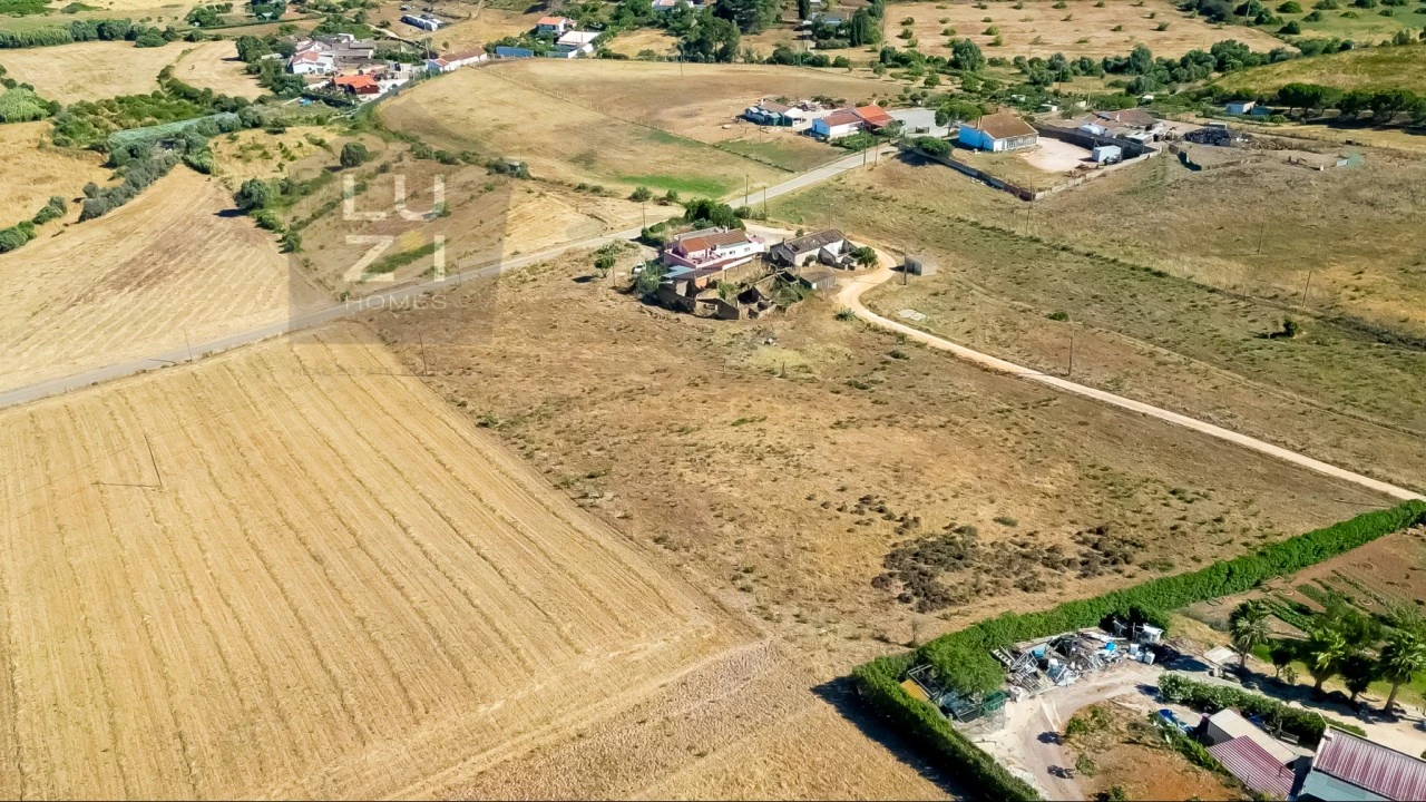 Terreno para Venda em Bensafrim e Barão de São João Foto 9