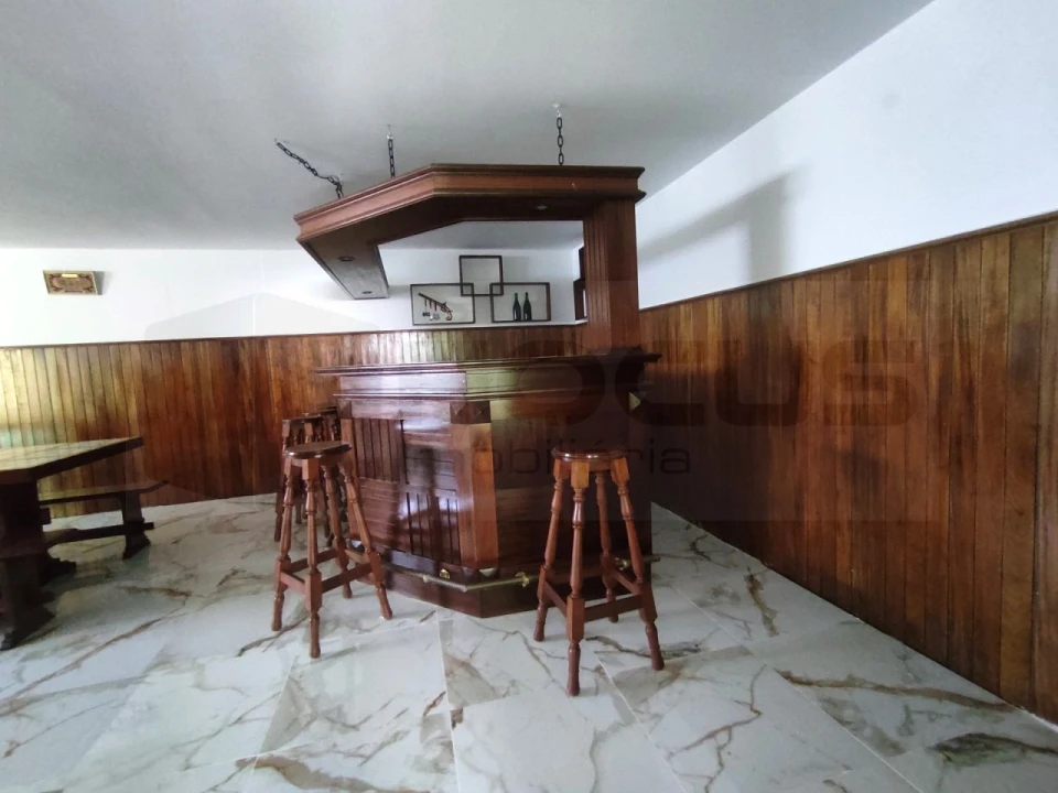 Moradia T3 para Arrendamento em Requeixo, Nossa Senhora de Fátima e Nariz Foto 23