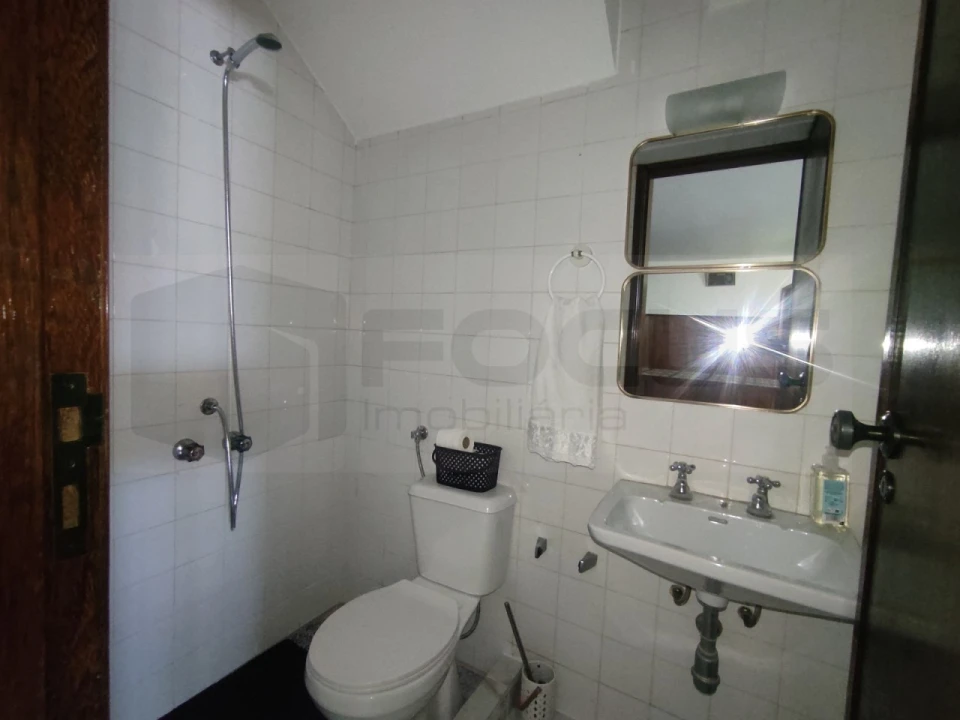 Moradia T3 para Arrendamento em Requeixo, Nossa Senhora de Fátima e Nariz Foto 24