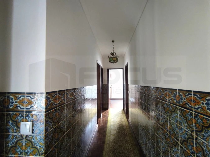 Moradia T3 para Arrendamento em Requeixo, Nossa Senhora de Fátima e Nariz Foto 10