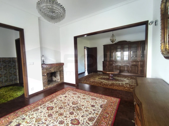 Moradia T3 para Arrendamento em Requeixo, Nossa Senhora de Fátima e Nariz Foto 4