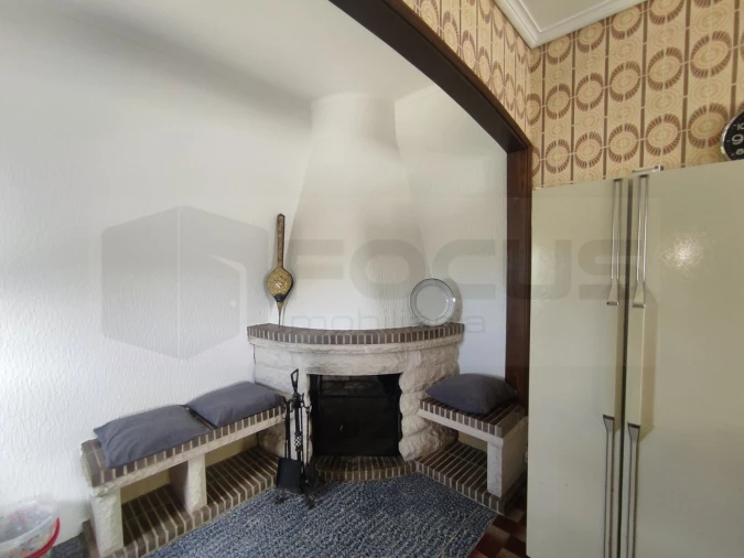 Moradia T3 para Arrendamento em Requeixo, Nossa Senhora de Fátima e Nariz Foto 5