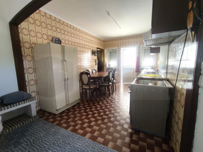 Moradia T3 para Arrendamento em Requeixo, Nossa Senhora de Fátima e Nariz Foto 13