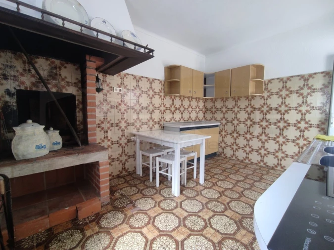 Moradia T3 para Arrendamento em Requeixo, Nossa Senhora de Fátima e Nariz Foto 37