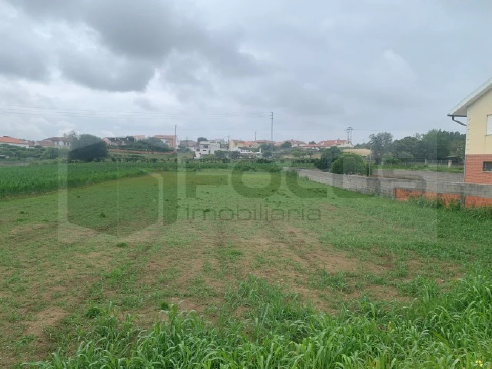 Terreno para Venda em Eixo e Eirol Foto 18