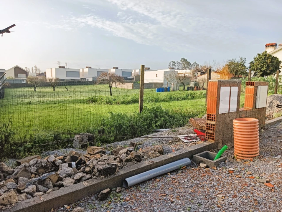 Terreno para Venda em Albergaria-A-Velha e Valmaior Foto 3