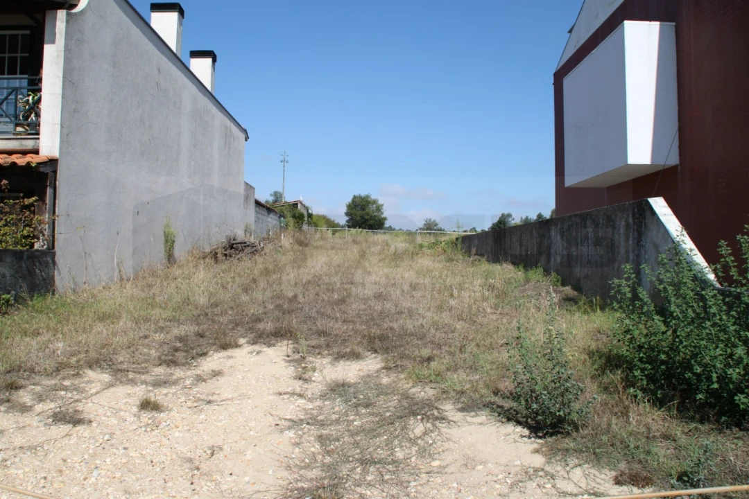 Terreno para Venda em Eixo e Eirol Foto 11